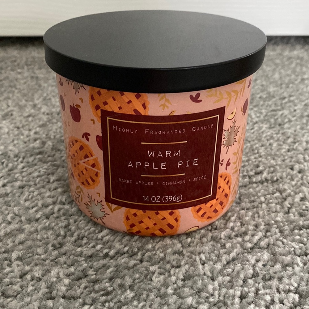 Bath and body works candle